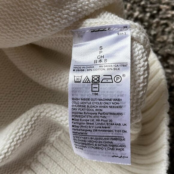 Silk & Cotton Banana Republic Knit Sweater Womens Small White Long Sleeve Top - Picture 4 of 8